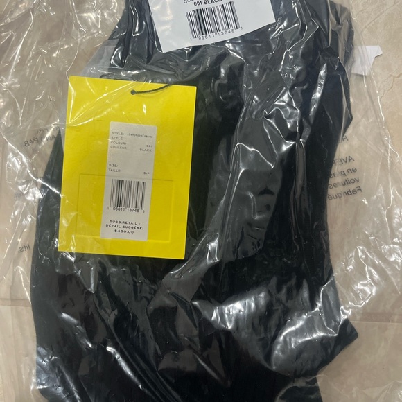 FINE RIBBED MERINO TWISTED DRESS. - Picture 3 of 3